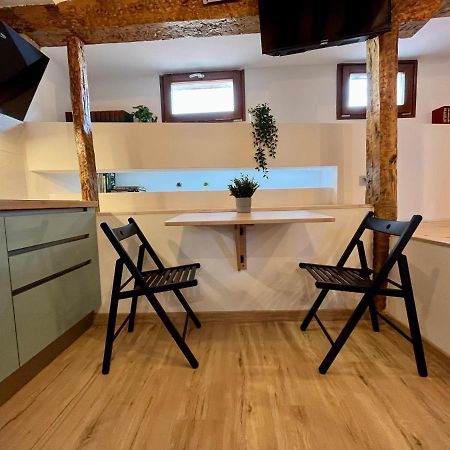 Atuaire Home Loft Con Encanto En El Corazon De Burgos Dauda Kültér fotó